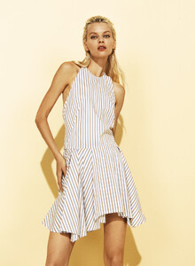 8f3aa1f8-29-gina-gorgeous-spring-2023.thumb.jpg.0fee69b736b62987f14cbd3fe5d815c8.jpg