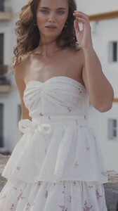 8fcb86ed4254485a874d6769fc4f6948.thumbnail.0000000000_1800x1800.jpg