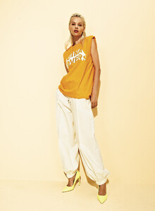 98d0cfe9-10-gina-gorgeous-spring-2023.thumb.jpg.d6c9a1886cc94b05a6247bd4fd46e398.jpg