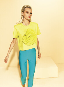 9f264593-48-gina-gorgeous-spring-2023.thumb.jpg.b64f4239860080b644293cb801203620.jpg