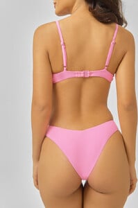 B1-BUDAPEST-PINK-LIDIA-10_720x.thumb.jpg.4c7ad1848cb640acbe98c890c76472c1.jpg