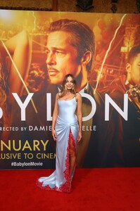 Babylon_Australian_Premiere_28329~0.jpg