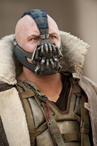 Bane_TDKR3.thumb.jpg.6c62e675132101e3bc9f4045bb5e2fe3.jpg