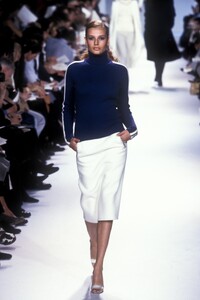 Celine1999WomenRTW22.thumb.jpg.4235b575155ddec8a19fc4064fabba3c.jpg