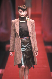 ChristianLacroix1998WomenRTW68.thumb.jpg.e21bf20cc5747412d28cc652426db0f4.jpg