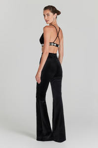 DAVINASUIT_BLACK_ECOM_CROPPING_PDP_Size_Image11.png