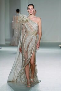 ElieSaabHCS23059.thumb.jpg.4104361a4fa5b200adfd362f34a85e49.jpg