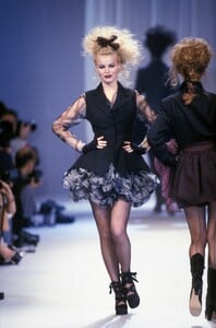 Eva_Martine_Sitbon_FW1992_2.jpg