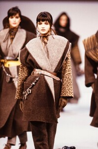 Helena_Christian_Lacroix_FW1989.jpg