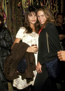 Helena_Gaultier_Henri_Bendel_Apr9_1992_07.jpg