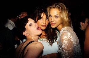 Helena_YSL_bs_July_1992_03.jpg