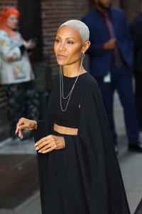 Jada-Pinkett-Smith---Arriving-at-The-Late-Show-with-Stephen-Colbert-in-New-York-35.jpg