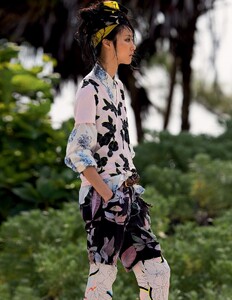 Ji-Hye-Park-Elle-Italia-Hans-Feurer-June-2015-3.thumb.jpg.9c15b551aa7ac7a9211973c7acc106ec.jpg