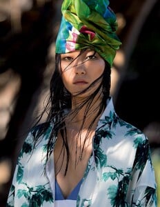 Ji-Hye-Park-Elle-Italia-Hans-Feurer-June-2015-5.thumb.jpg.3aeb4df6ca44d329417fb28d3782cfaa.jpg