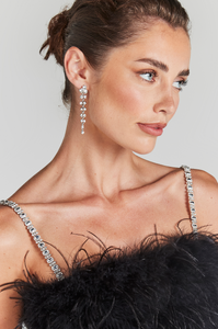 KARA_TOP_BLACK_ECOM_CROPPING_PDP_Size_Image4.png