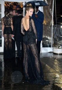 Kate Bock - amfAR New York Gala @ Cipriani Wall Street @ NYC [2019.02.06] UHQ 2.jpg