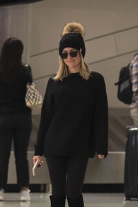 Kristin-Cavallari---Seen-in-Los-Angeles-08.jpg