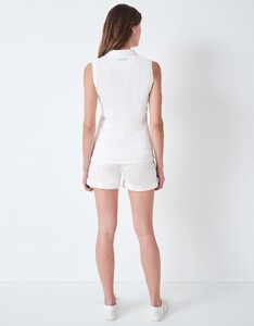 LGQE002_WHITE_2.jpg