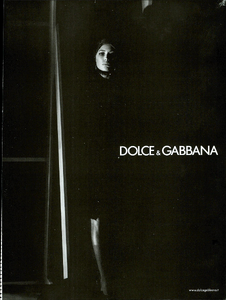Meisel_Dolce__Gabbana_Fall_Winter_2005_06_04.thumb.png.0eb4498f0bf4498ad072f2304a163d5a.png