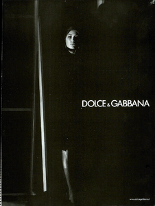 Meisel_Dolce__Gabbana_Fall_Winter_2005_06_04.thumb.png.4cf405d6afa2bc21e7f29341f205f45d.png