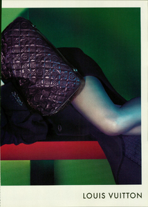 Mert__Marcus_Louis_Vuitton_Fall_Winter_2005_06_04.thumb.png.0f5d138be83a92916f44784487df01d4.png