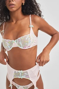 MidsummerFloralBra_03.webp