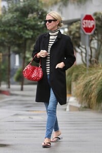 Nicky-Hilton---Spotted-exiting-Madeo-on-the-Iconic-Sunset-Strip-in-Los-Angeles-25.jpg