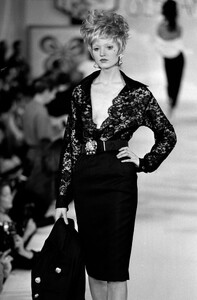 Todd_Oldham_SS1993_15.jpg