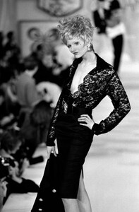 Todd_Oldham_SS1993_16.jpg