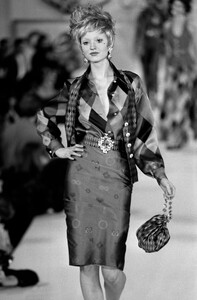 Todd_Oldham_SS1993_17.jpg