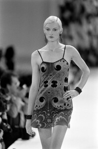 Todd_Oldham_SS1994_03.jpg