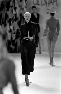 Todd_Oldham_SS1994_09.jpg