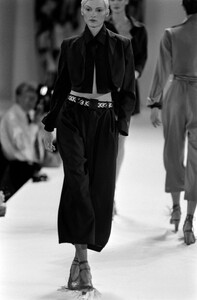 Todd_Oldham_SS1994_13.jpg