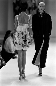 Todd_Oldham_SS1994_19.jpg