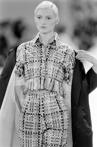 Todd_Oldham_SS1994_25.jpg