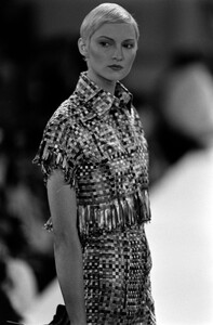 Todd_Oldham_SS1994_34.jpg