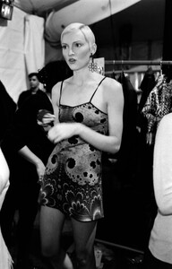 Todd_Oldham_SS1994_77.jpg