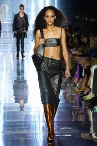 TomFordS23020.thumb.jpg.3f66e22e95e7a1f3c25e172688316952.jpg