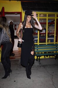 Winnie-Harlow---Steps-out-to-party-in-Hollywood-06.jpg