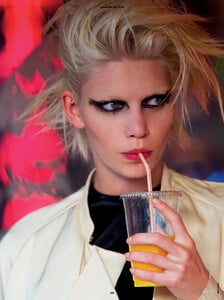 antidote-ss13-aline-weber_(6).thumb.jpg.e6c97eb0763eb2ac20aacd31781e5c2c.jpg