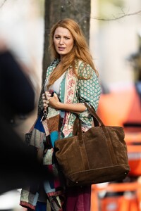 blake-lively-filming-it-ends-with-us-in-new-jersey-01-10-2024-0.jpg