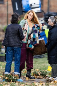 blake-lively-filming-it-ends-with-us-in-new-jersey-01-10-2024-4.jpg