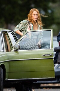 blake-lively-filming-it-ends-with-us-in-new-jersey-01-10-2024-7.jpg