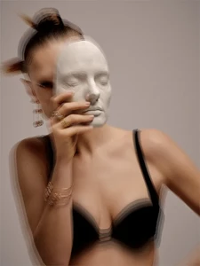 d41b0d0f189ba44d7037233b763b1234_cropped_666x888.thumb.webp.69cb25f4df56ef4c95db9f52dd137264.webp