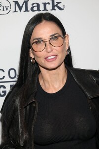 demi-moore-at-common-ground-premiere-in-los-angeles-01-11-2024-3.jpg