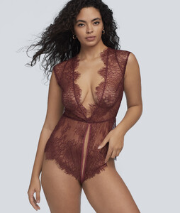 ele77125_cinnamonspice4.jpg