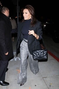 eva-longoria-arriving-at-cipriani-in-beverly-hills-01-13-2024-3.jpg