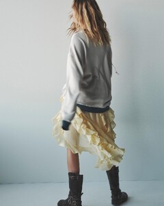 freepeople_20240119_p_3284014060772231182_4_3284014051443967914.jpg