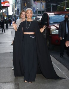 jada-pinkett-smith-arrives-at-late-show-with-stephen-colbert-in-new-york-10-16-2023-0.jpg