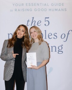 jessica-alba-launch-of-book-5-principles-of-parenting-01-13-2024-0.jpg